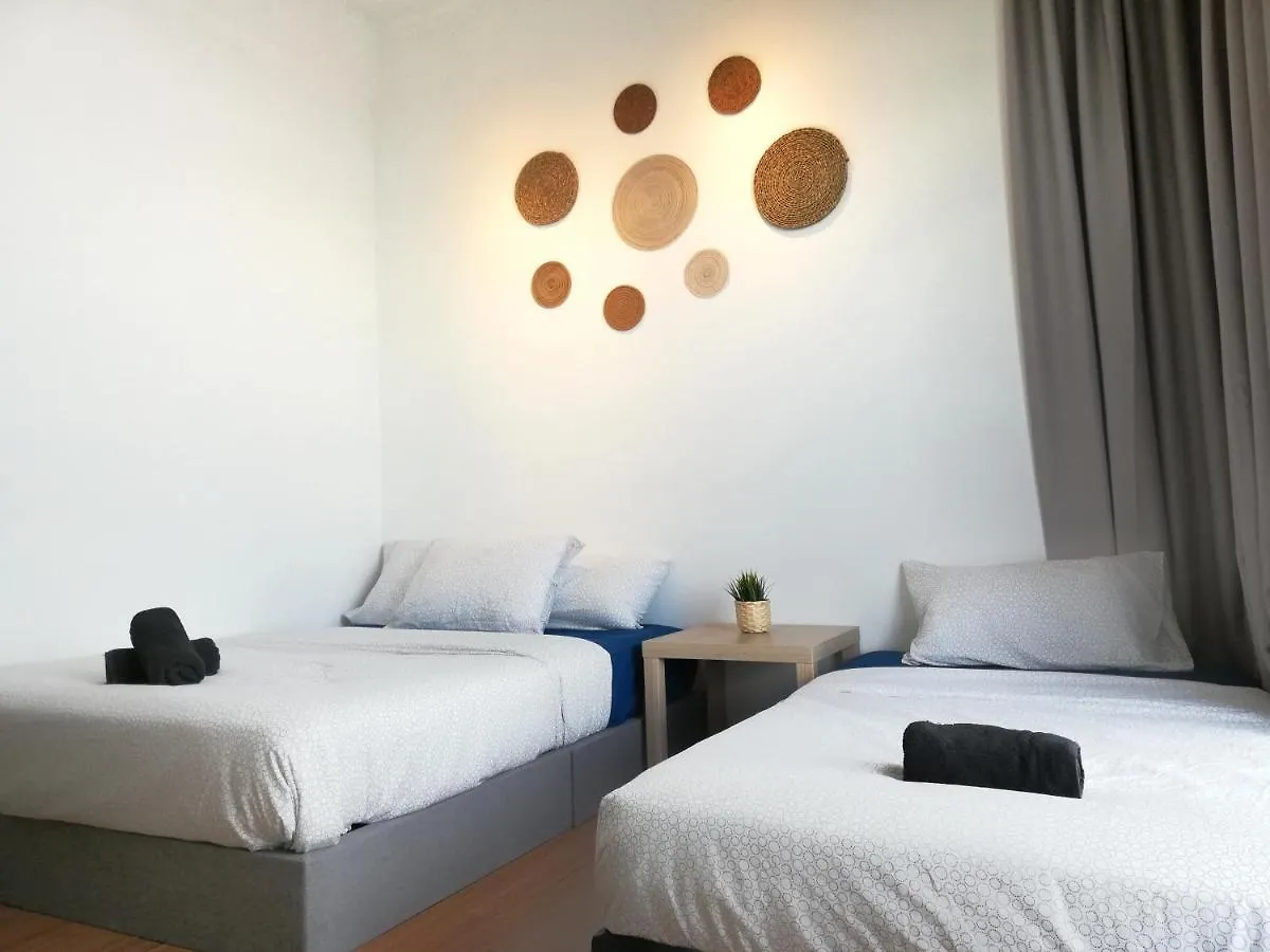 Subang City Residence, Spacious Home With Balcony, Walking Distance To Summit, 5Min To Sunway Subang Jaya